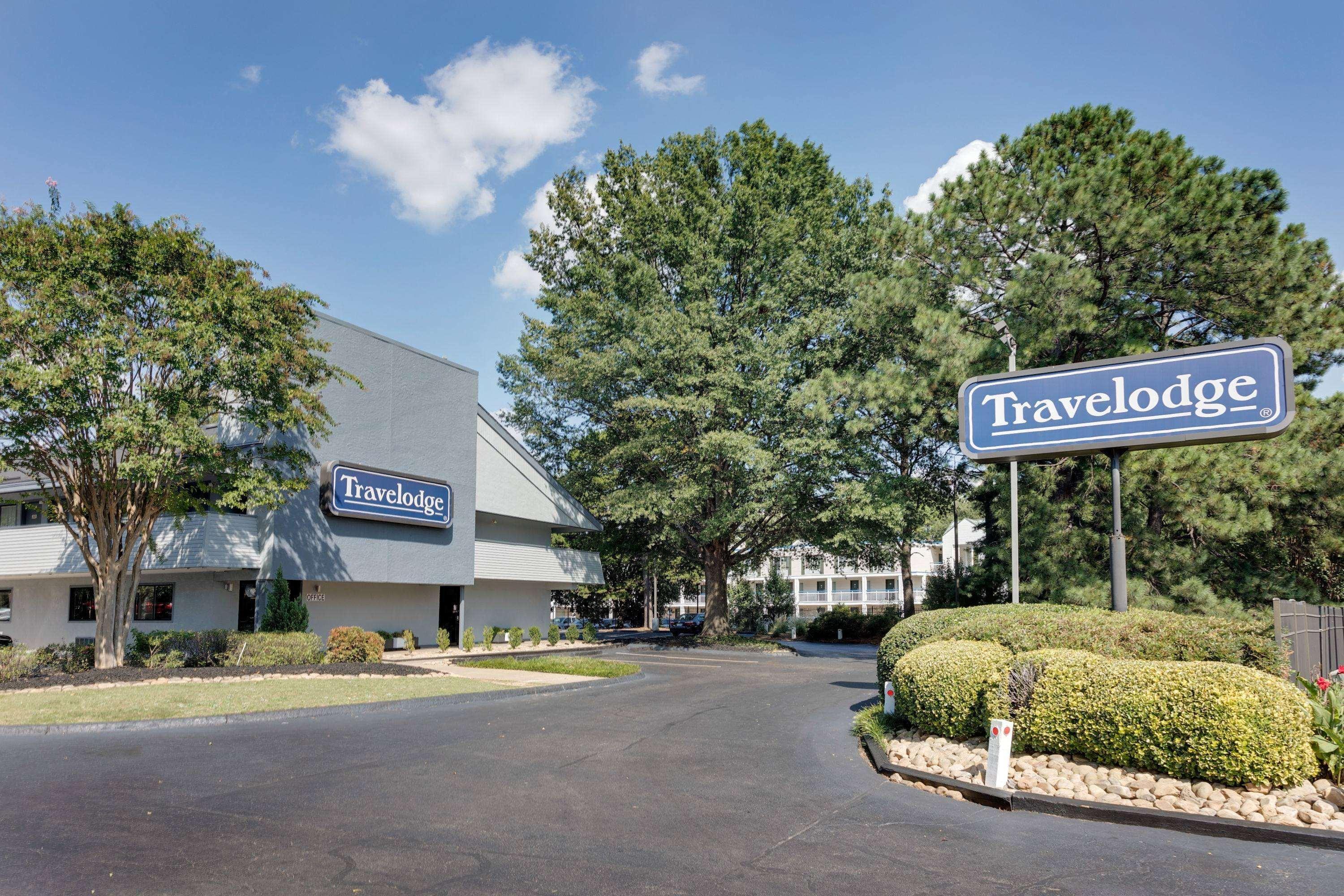 Travelodge by Wyndham College Park Eksteriør billede